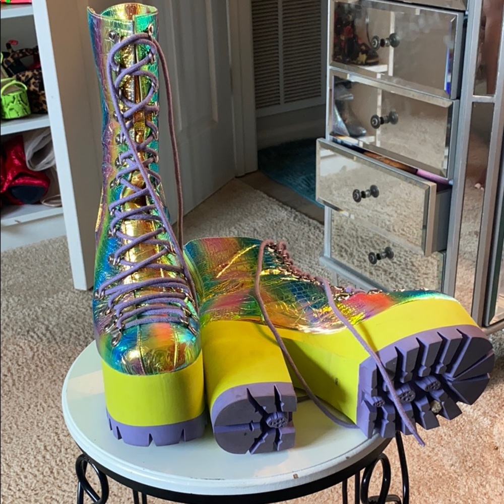 Platform boots - Picture 3 of 4